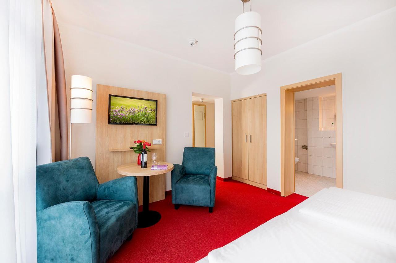 הרינגסדורף Hotel Garni Sonne מראה חיצוני תמונה