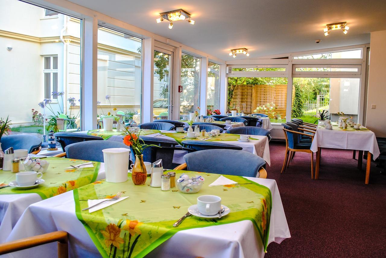 הרינגסדורף Hotel Garni Sonne מראה חיצוני תמונה